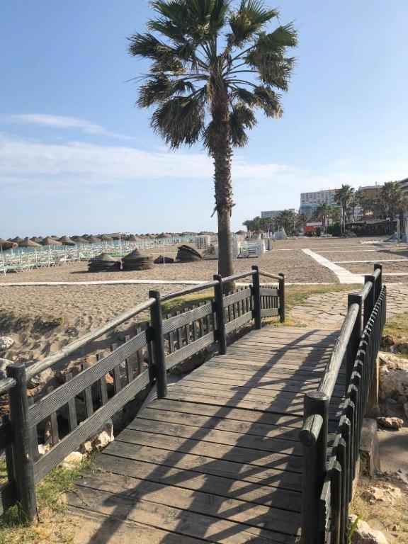 Apartament Beach Playamar Торемолинос Екстериор снимка
