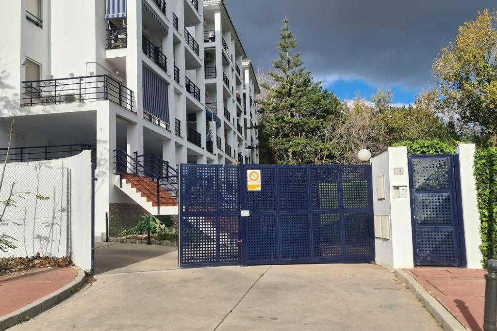 Apartament Beach Playamar Торемолинос Екстериор снимка